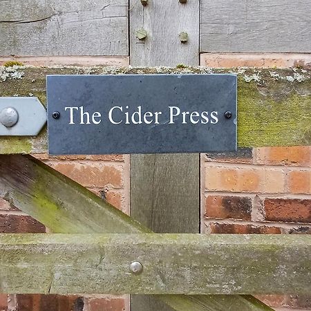 Villa The Cider Press Welland Esterno foto